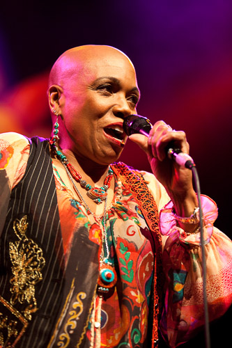 Dee Dee Bridgewater